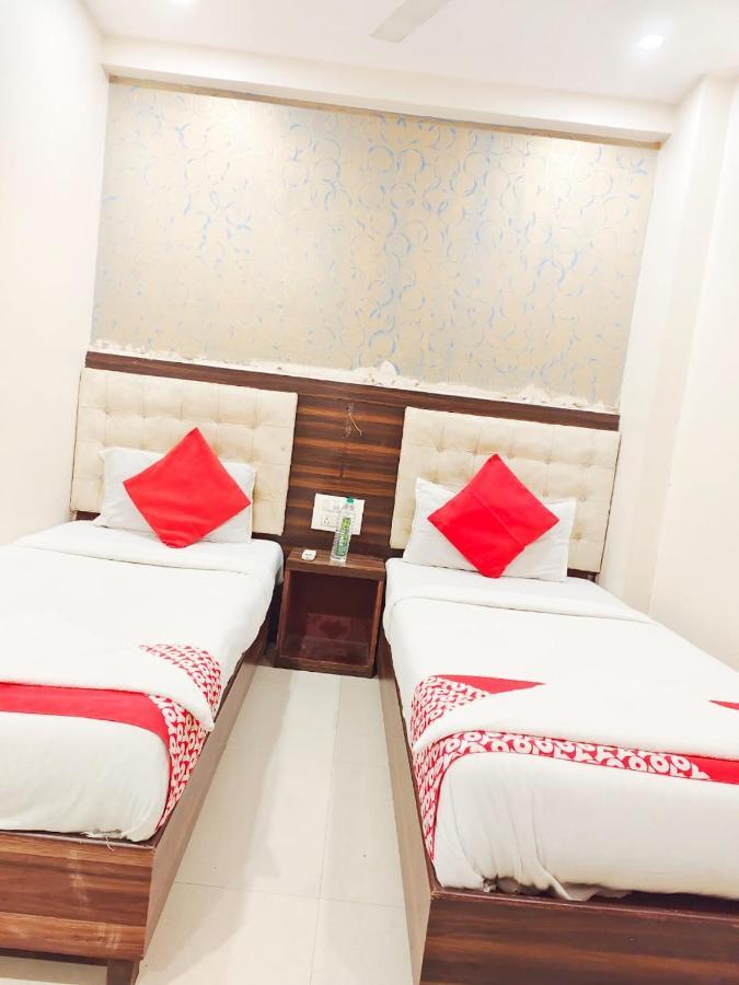 Apartment Avion Park - Near International Airport Mumbai